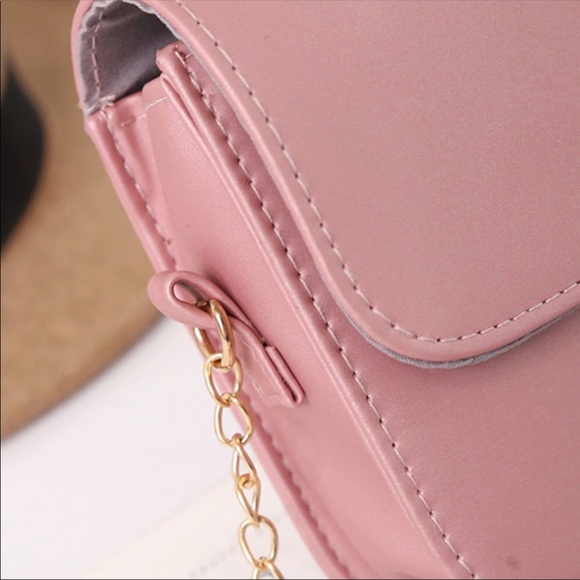 New Pink & Gold Crossbody Purse - Picture 2 of 4